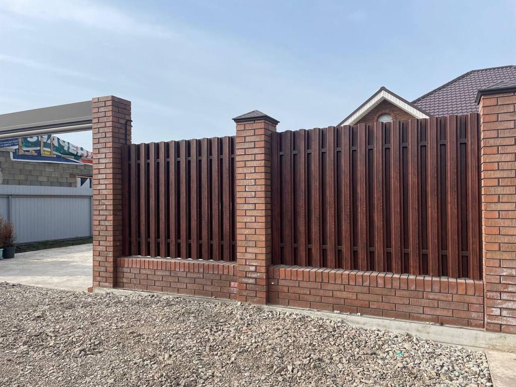 Забор из широкого штакетника 32м Античный Дуб SteelArt двухсторонний фото 1 в Мариуполе