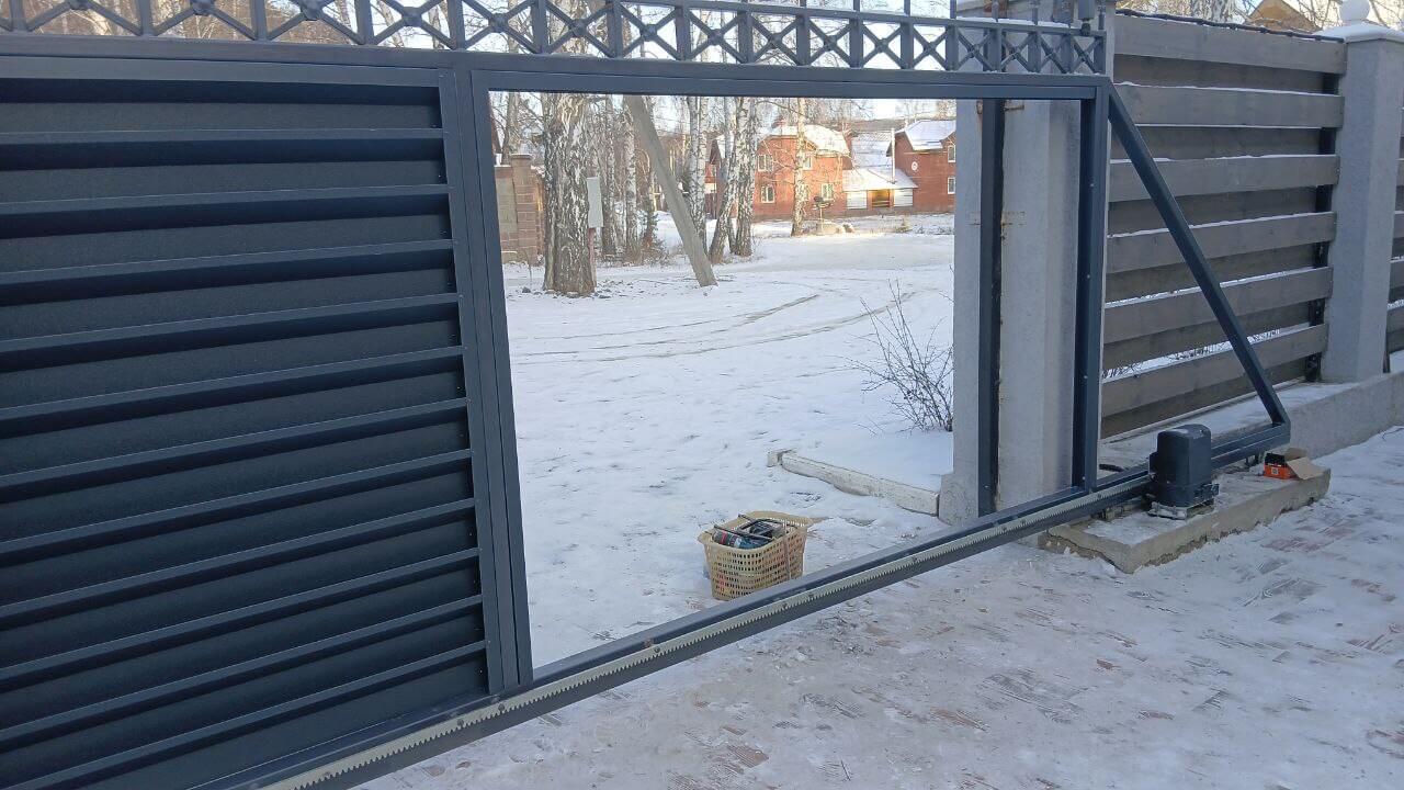 Входная группа из ламелей Хай-Тек RAL7024/7024 Серый Графит двусторонний МАТТЕ фото 10 в Мариуполе