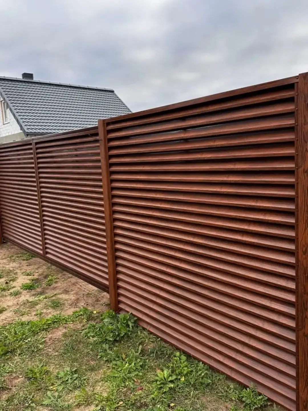 Забор-жалюзи из ламелей ЭКО-Z 58м Темный Дуб 3D Принтек фото 1 в Мариуполе